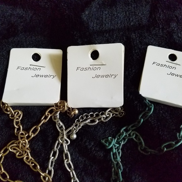 Set of 3 peace sign necklaces - Picture 4 of 5